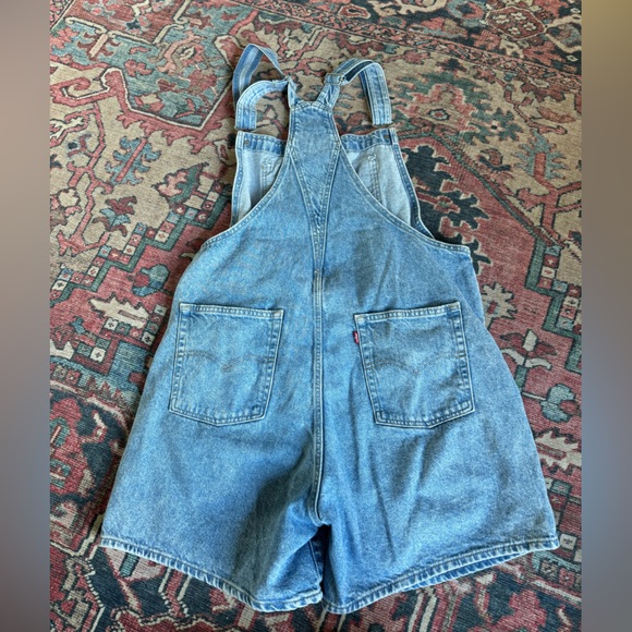 Levi's Short Overalls Large - Picture 6 of 7